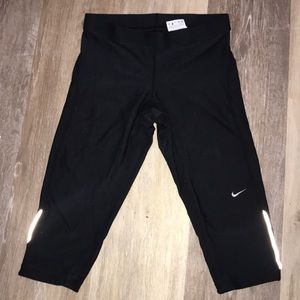 Nike Drive-fit Capris
